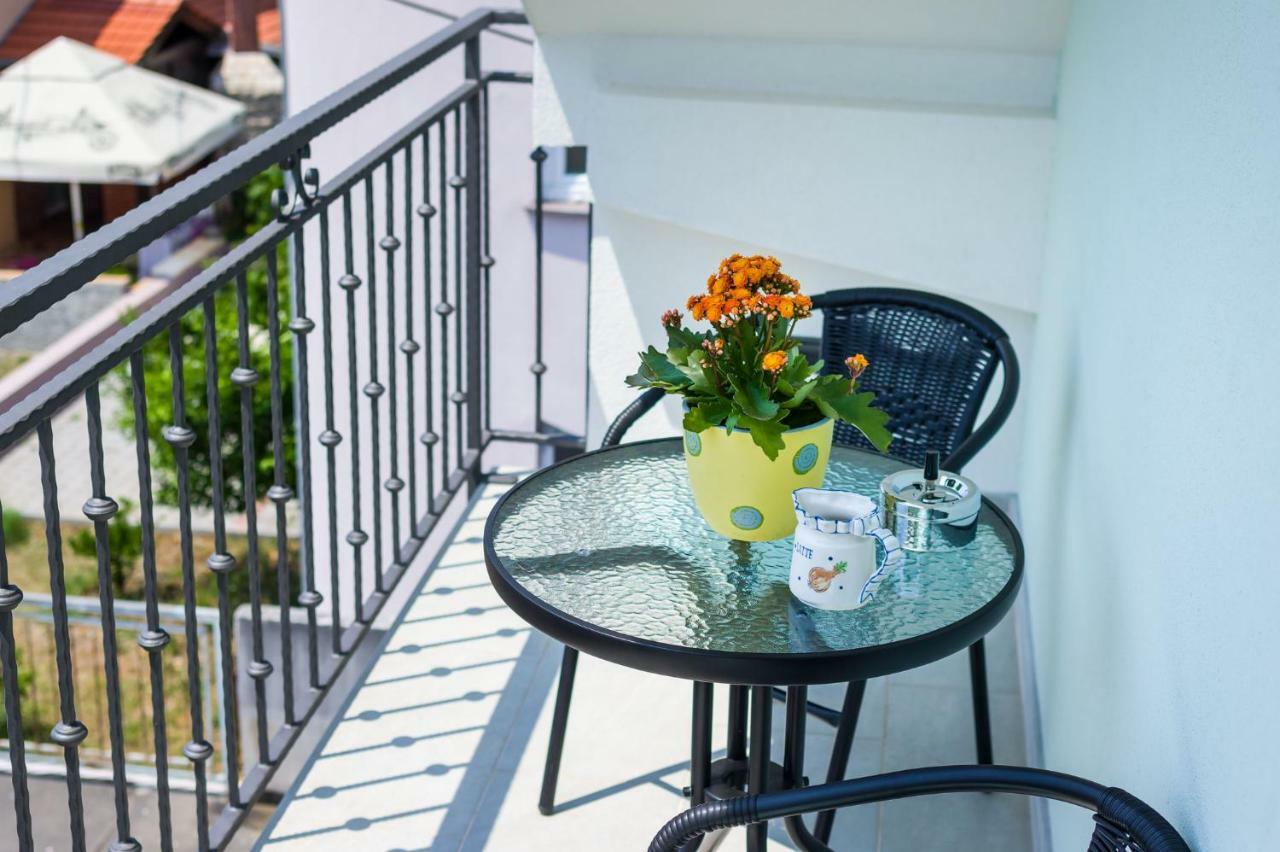 Apartman Iva Zara Exterior foto
